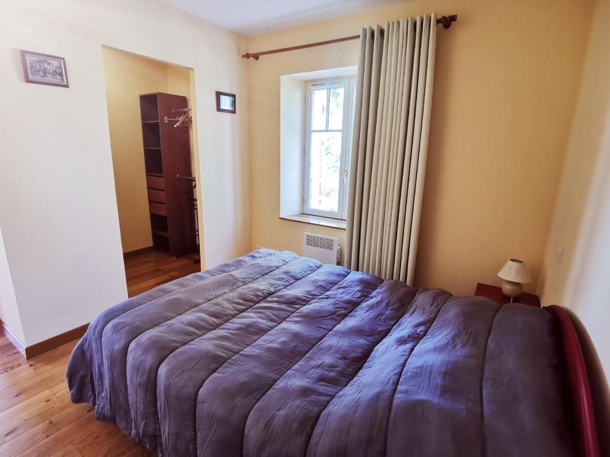 Appartements La Felicite Сен-Жил-Кроа-дьо-Ви Екстериор снимка